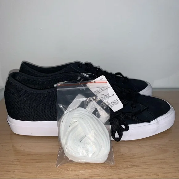 adidas gazelle silver green womens adidas Originals Black & White Sambae Sneakers main image 0